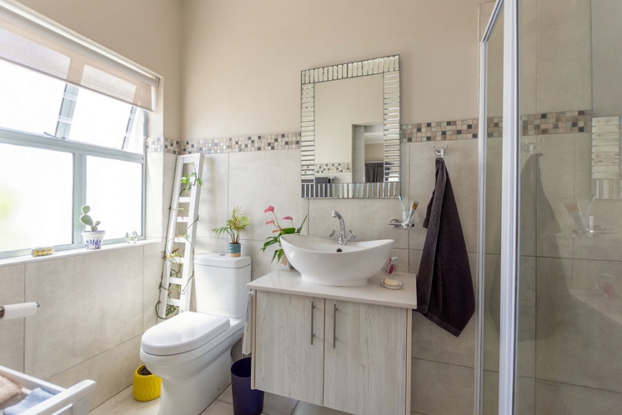 3 Bedroom Property for Sale in Blue Lagoon Western Cape